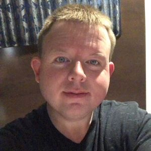 Meet your Posher, Devin